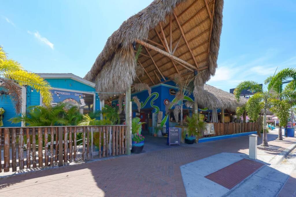 Siesta Cool: Only Minutes Walk To Siesta Beach! Siesta Key Esterno foto